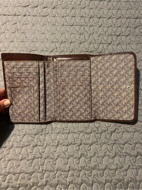 Men’s HOBO Chocolate Brown Leather Wallet Clutch trifold